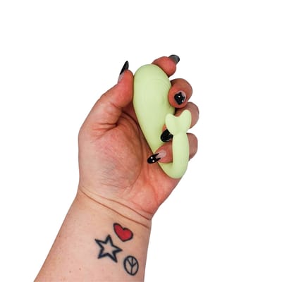 Vibrador Bullet Recarregável em Silicone com 8 Modos de Vibração - Libo 2 Monster Pub | 6,5 x 3, 5 cm | Cor: Verde Claro