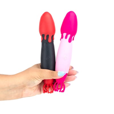 Vibrador com Tentáculos em Silicone, 10 Modos de Vibração e Recarregável - Love Rouser | 15,3 x 4,3 cm | Disponível em 2 Cores