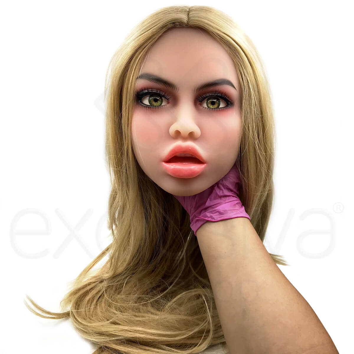 Beatriz - Boneca Realística em Cyberskin com Pele Morena, Cabelo Loiro, Olhos Verdes, Seios Fartos, Vértebras em Aço e Acessórios - 34 Kg e 1,70 Metros de Altura - 11