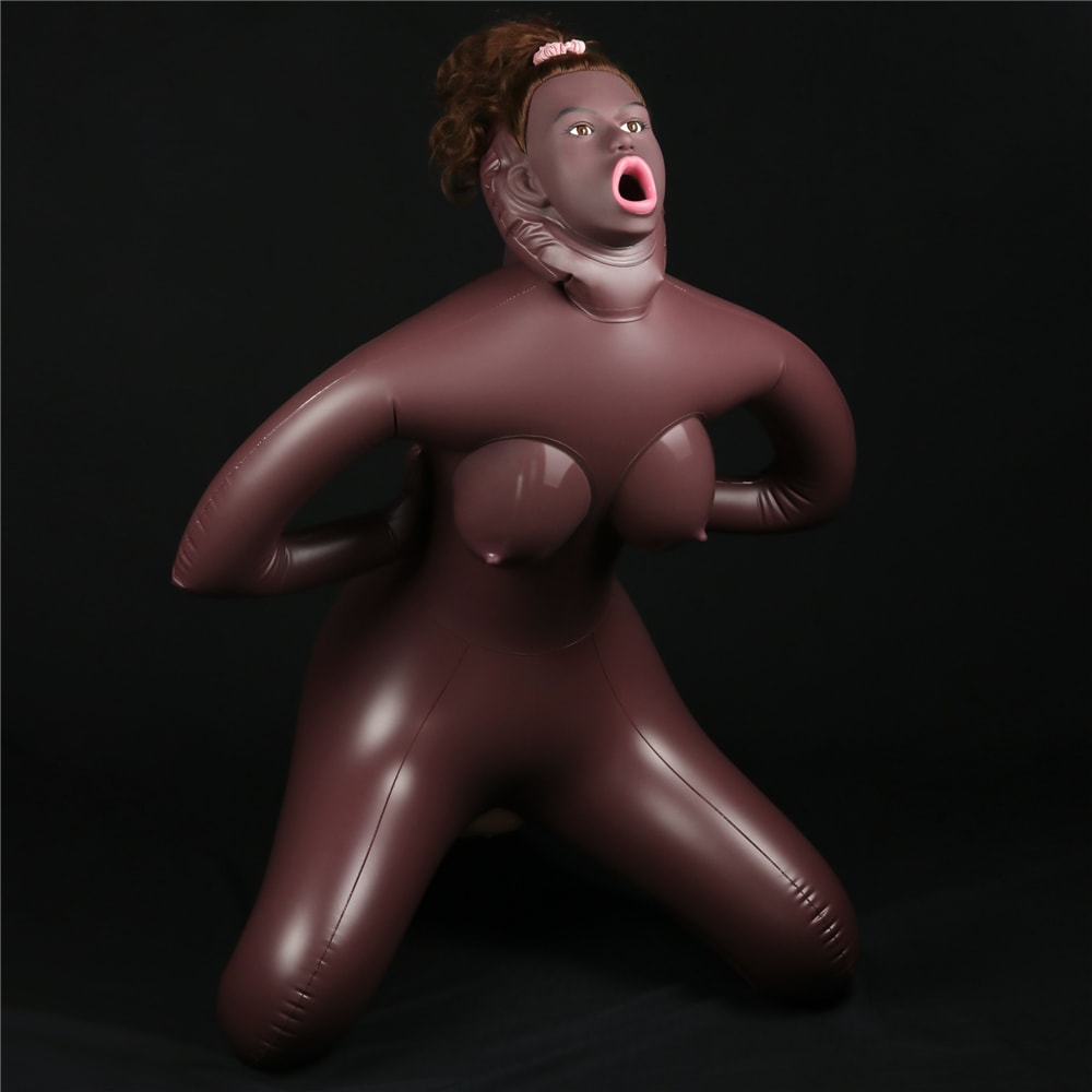 Boneca Inflável com Posição de Vaqueira, Seios, Cabelo, Rosto e 3 Orifícios Penetráveis em TPE - LoveToy Horny CowGirl Yael - 1