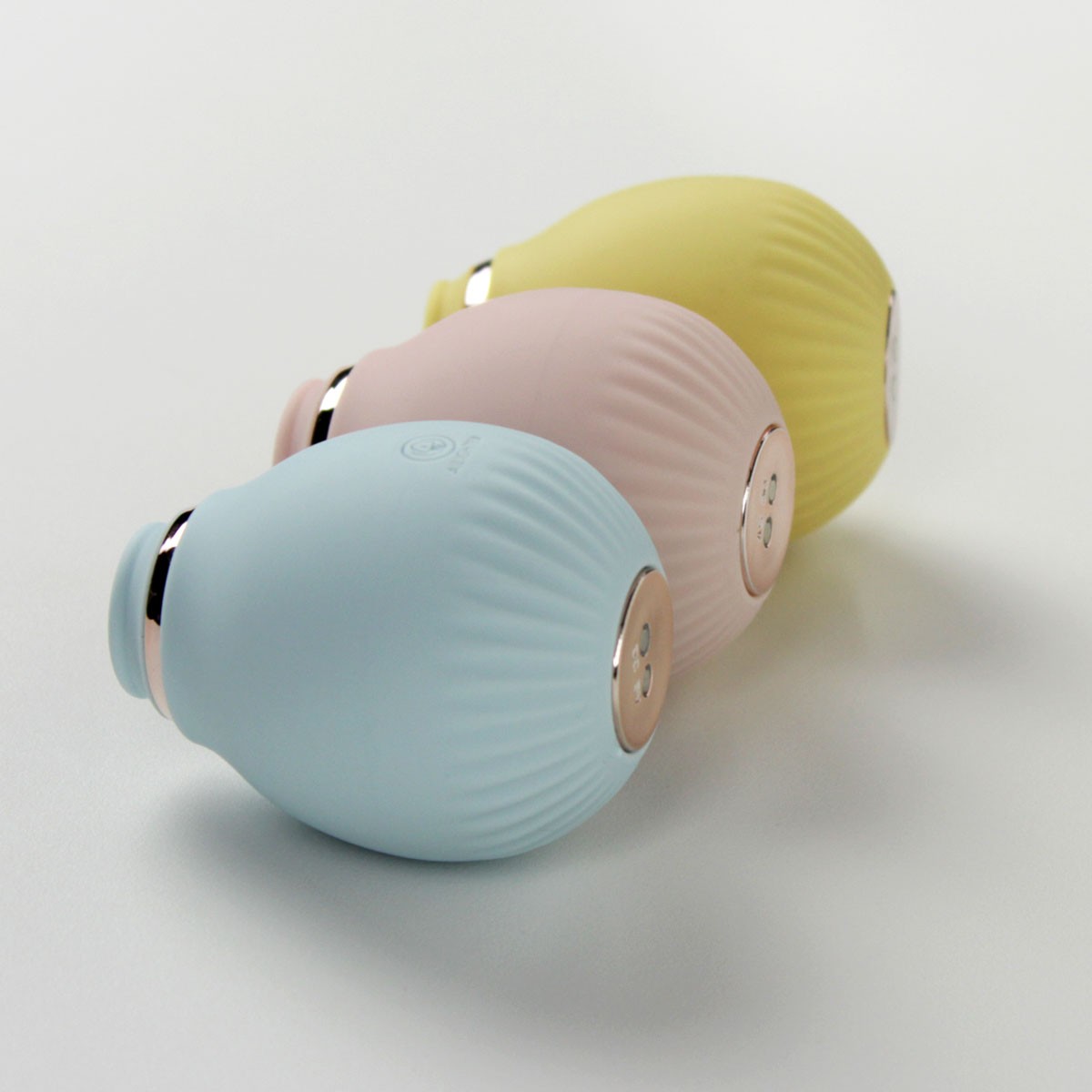 Estimulador Clitoriano Recarregável em Silicone com 10 Modos de Pulsação - Topo Toys Lily | Disponível em 3 Cores - 8