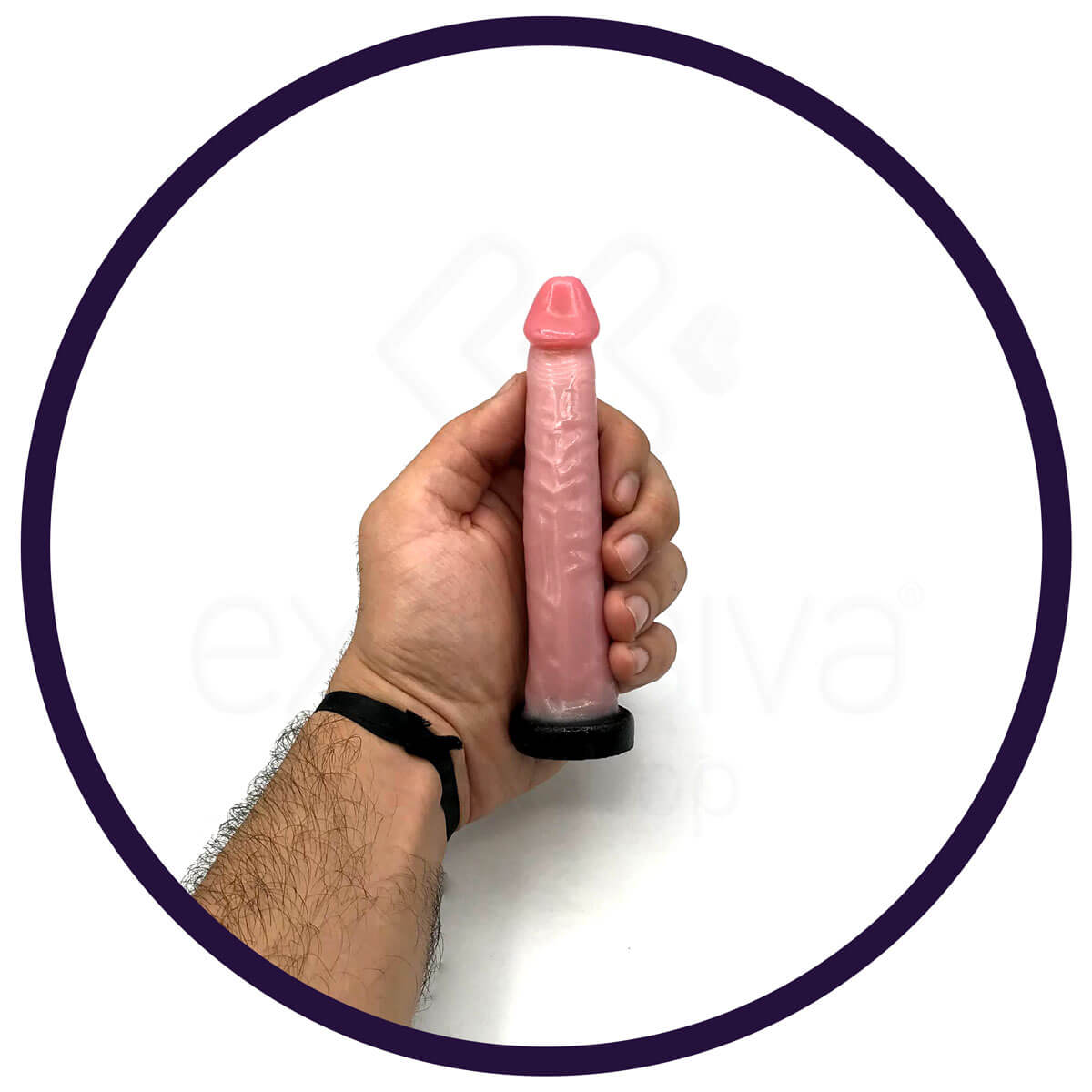 Cinta Peniana em Couro Sintético com Abertura Inferior, Prótese Peniana e Base em Ventosa - InNamorata Sex Night 632 Calcinha Delicada - 6