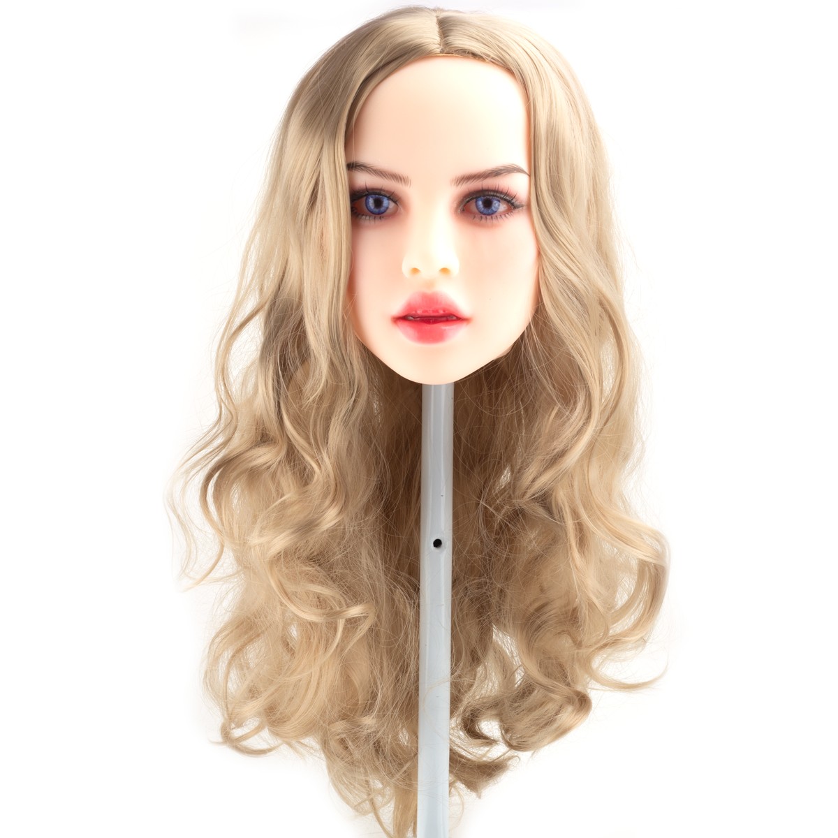 Liz - Boneca Realística em TPE com Cabelo Longo Loiro, Olhos Azuis, Seios Fartos, Vértebras em Aço e Demais Acessórios - 41,7 kg e 1,53 Metros de Altura - 13