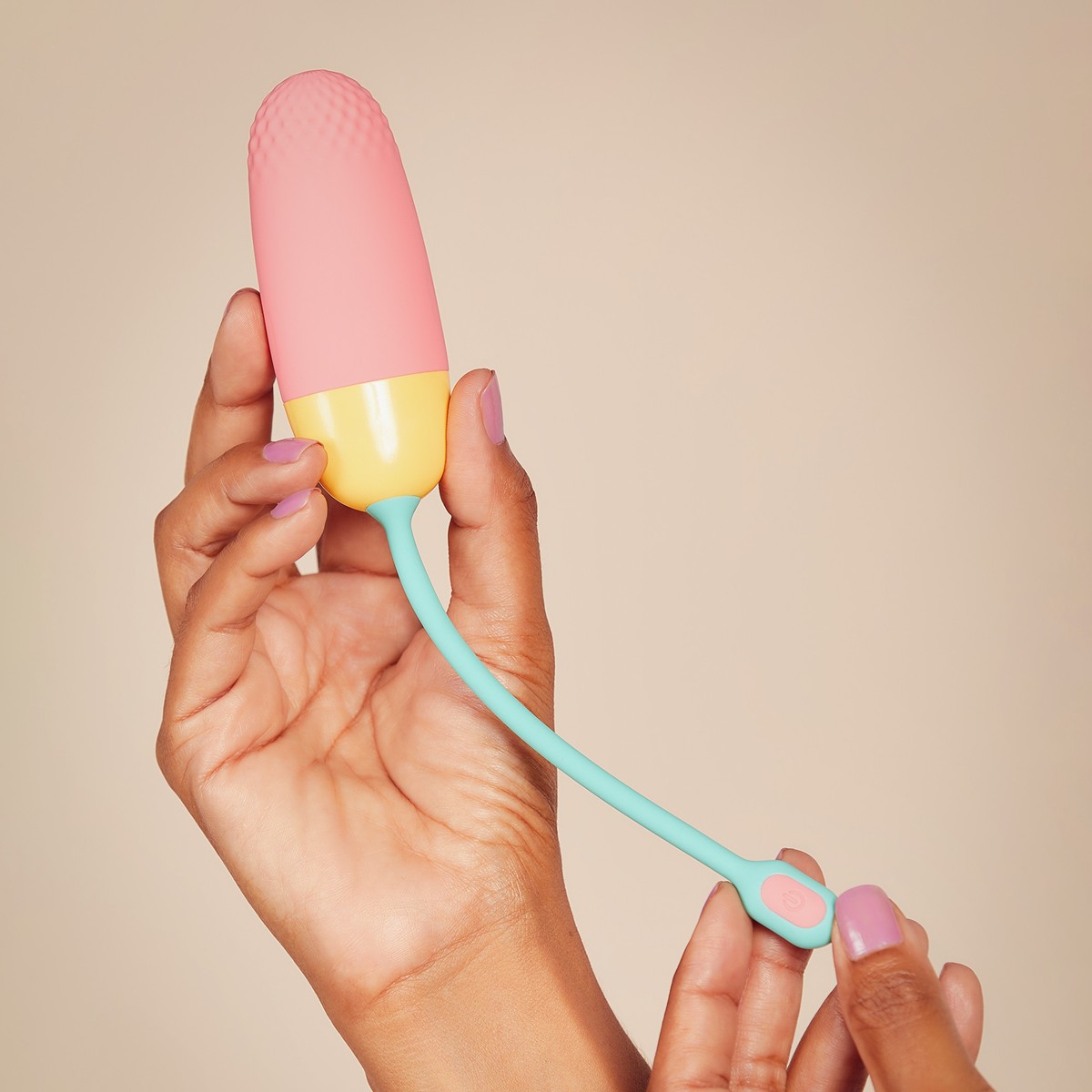 Cápsula Vibratória em Silicone Soft Touch com 20 Modos de Vibrações, Recarregável - Magic Motion Vini Lite | 9,6 x 3,7 cm - 7