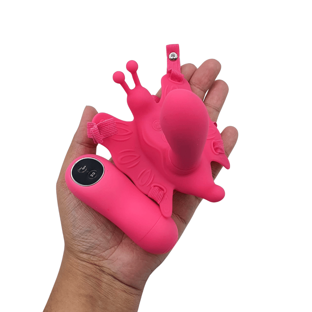 Vibrador em Forma de Borboleta com Mini Pênis, 29 Modos de Vibração e Alças Para o Quadril - Ultra Passionate Harness | 6,3 x 2,7 cm - 6