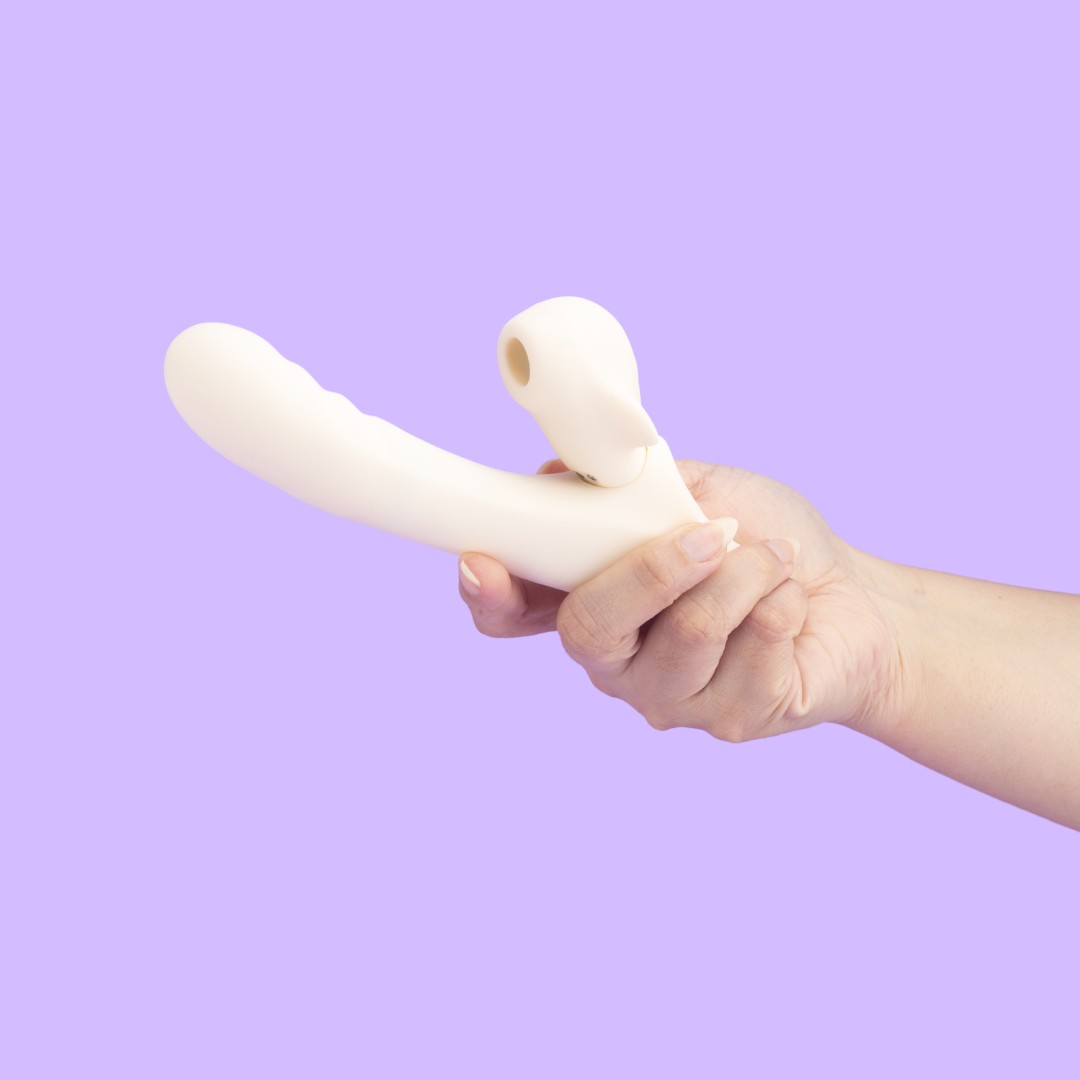 Vibrador 2 em 1 em Silicone Macio com 7 Modos de Vibração, Movimentos de Vai e Vem e Pulsação - Exclusiva Amélia | Disponível em 2 Cores - 6
