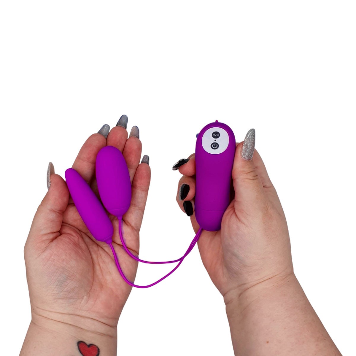 Vibrador Duplo Revestido em Silicone com 12 Modos de Vibrações e Controle Remoto com Fio - Pretty Love Irma | 5,8 x 2,6 cm - 7