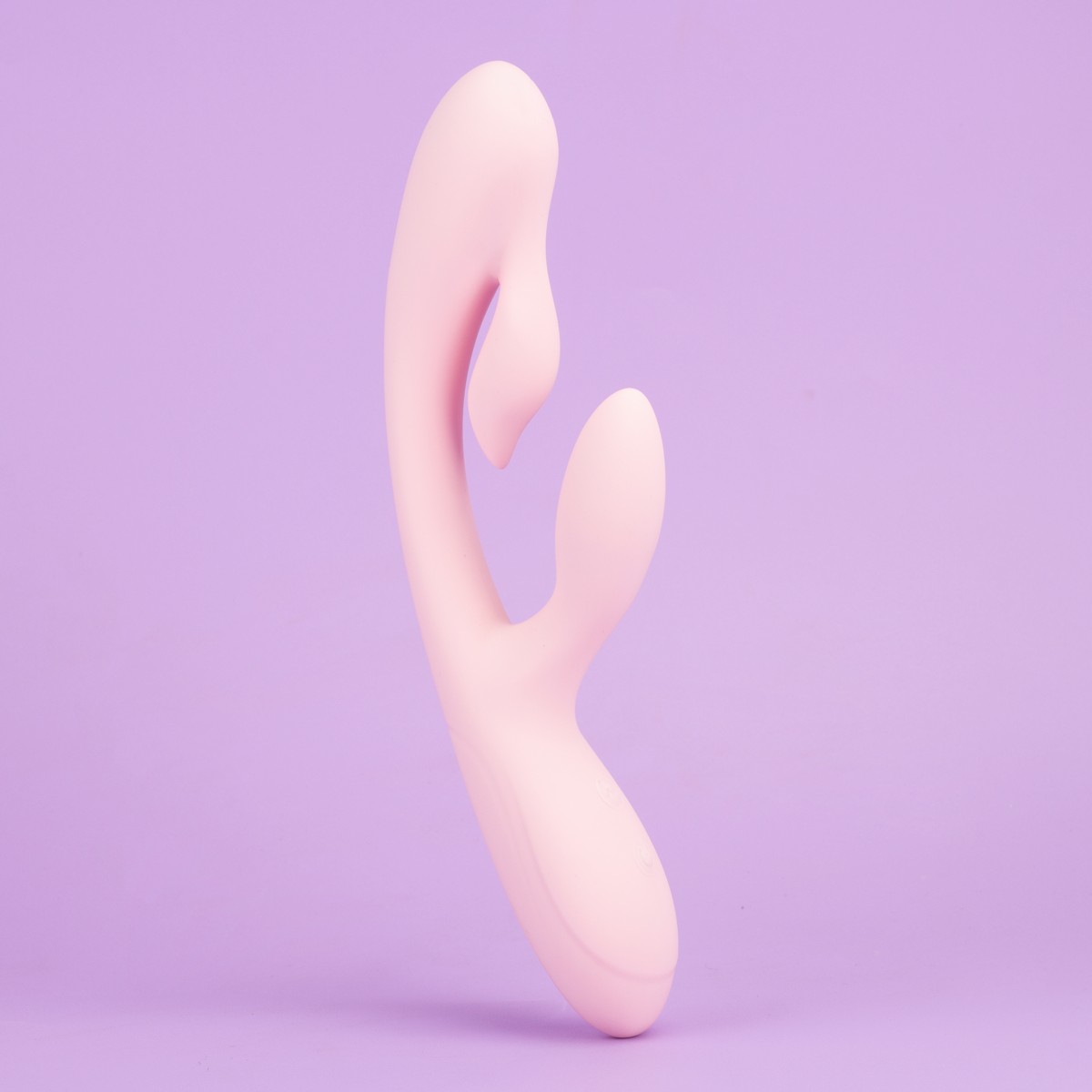 Vibrador Estimulador do Ponto G e Clítoris com Bateria Recarregável e 10 Modos de Vibração - Exclusiva Tanith | 12,5 x 4 cm - 3