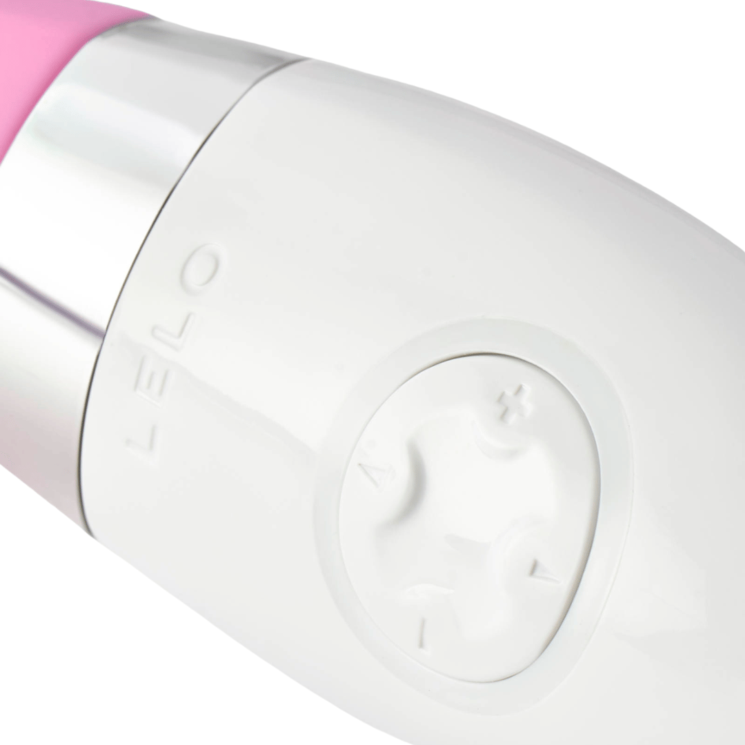 Vibrador Estimulador de Ponto G Recarregável em Silicone com 8 Modos de Vibração e Resistente à Água - Lelo Gigi 2 | Disponível em 4 Cores - 13