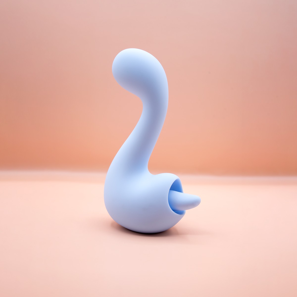 Vibrador com Língua Estimuladora de Clitóris, 7 Modos de Vibração, 7 Tipos de Movimento e Recarregável por Base Magnética - Intt Toys My Dino Licker | Disponível em 2 Cores - 2