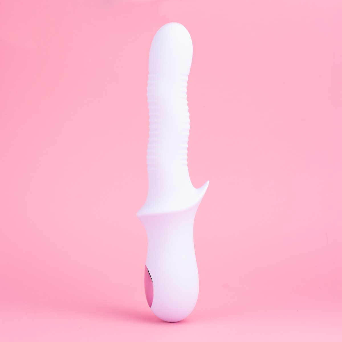 Vibrador de Ponto G em Silicone Macio com 10 Modos de Vibração, Função Vai e Vem e Recarregável - Exclusiva NuviaWave - 3