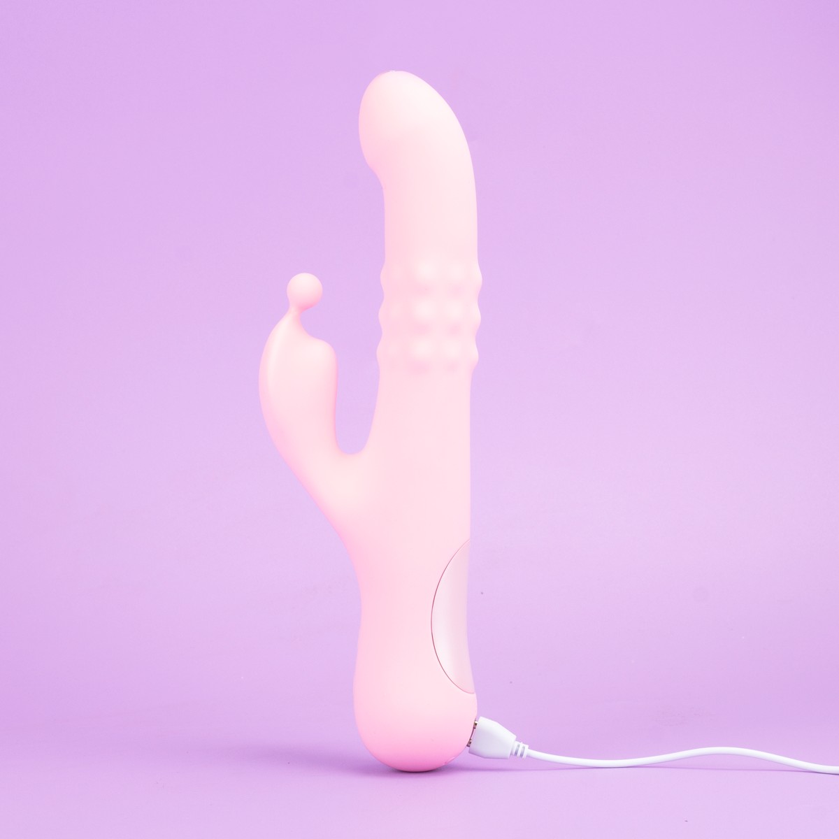 Vibrador Rabbit em Silicone com 10 Vibrações, Pulsações, Modo ''Vem Cá'' e Carregamento USB Magnético - Exclusiva Marcela - 5