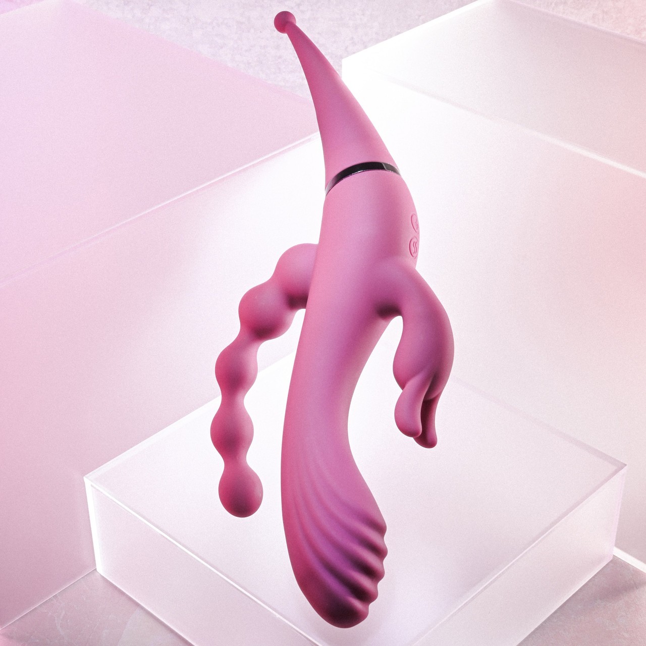Vibrador Recarregável com 4 Pontos de Estimulação, 3 Motores, Totalmente sem Gênero em Silicone Suave - Gender X Four By Four - 2