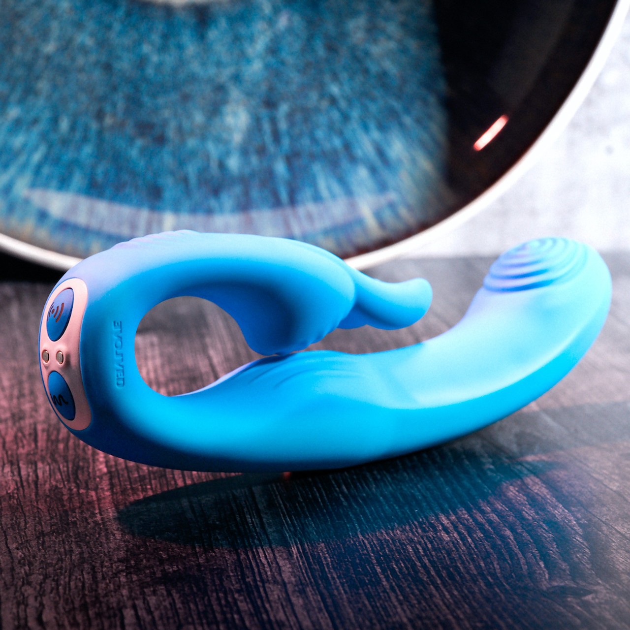 Vibrador Duplo Recarregável com Design Flexivel e 7 Modos de Vibração - Evolved Sea Breeze Bunny | 18 x 3,6 cm - 2