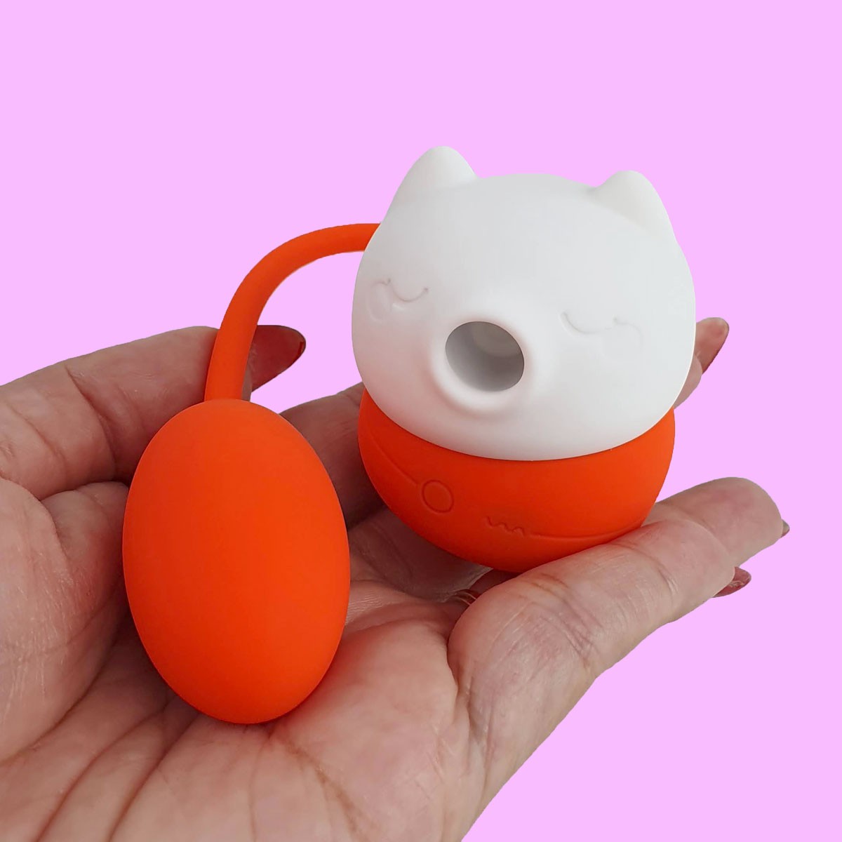 Vibrador em Silicone no Formato de Gatinho Estimulador de Ponto G e Clitóris com 10 Modos de Vibrações e Pulsações - SI Gatinho | 5,5 x 4,6 cm - 1