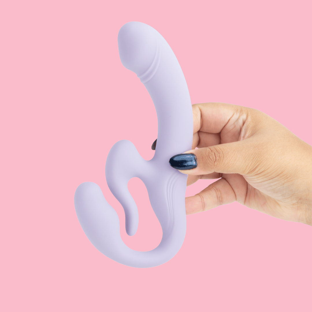 Vibrador Strap On em Silicone com 10 Modos de Vibrações, Controle Remoto Sem Fio e Carregamento via USB - Exclusiva Thalassa | Disponível em 2 Cores - 10